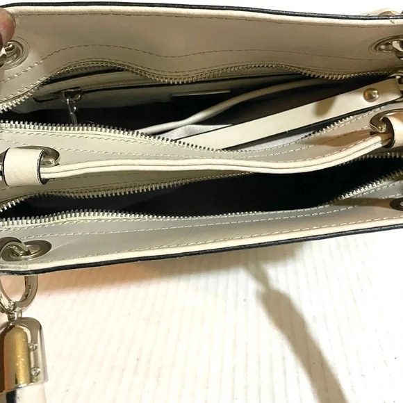 Nicoli Cream leather satchel handbag - Picture 6 of 9